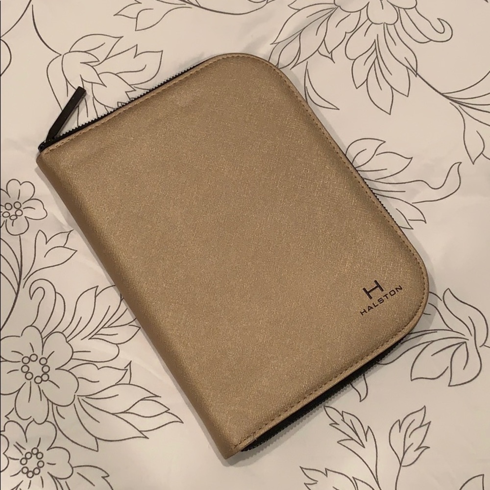 Halston Jewelry Portfolio Case
